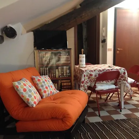 Apartment Olona Place 2